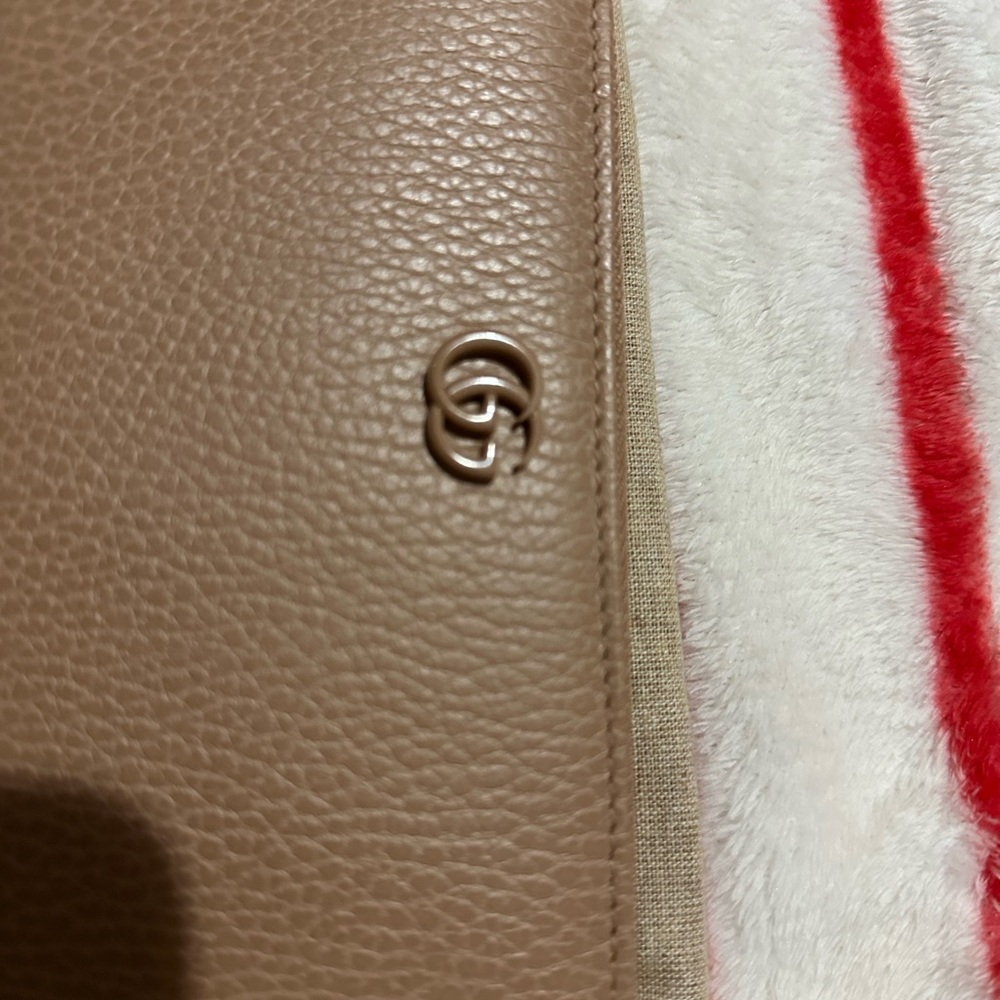 Gucci Beige Leather Wallet - Picture 3 of 13